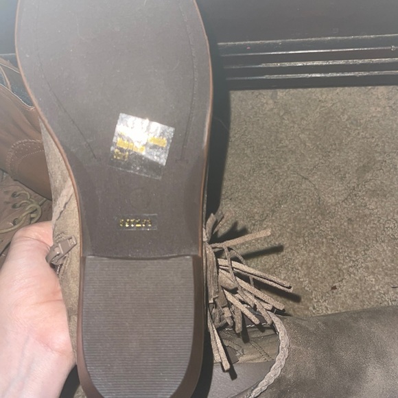 Shoes women size 8 - Picture 4 of 4